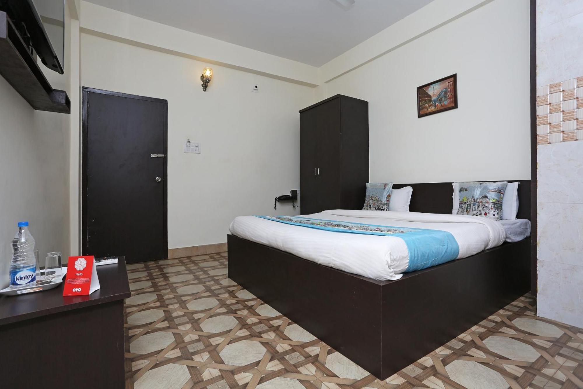 Oyo Stellar Resort Бхубанешвар Екстериор снимка